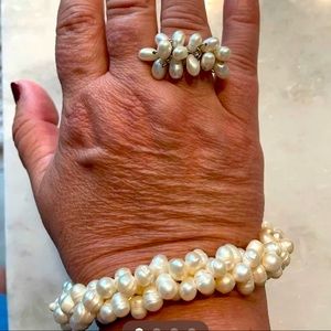 FRESH WATER PEARL BRACELET & RING